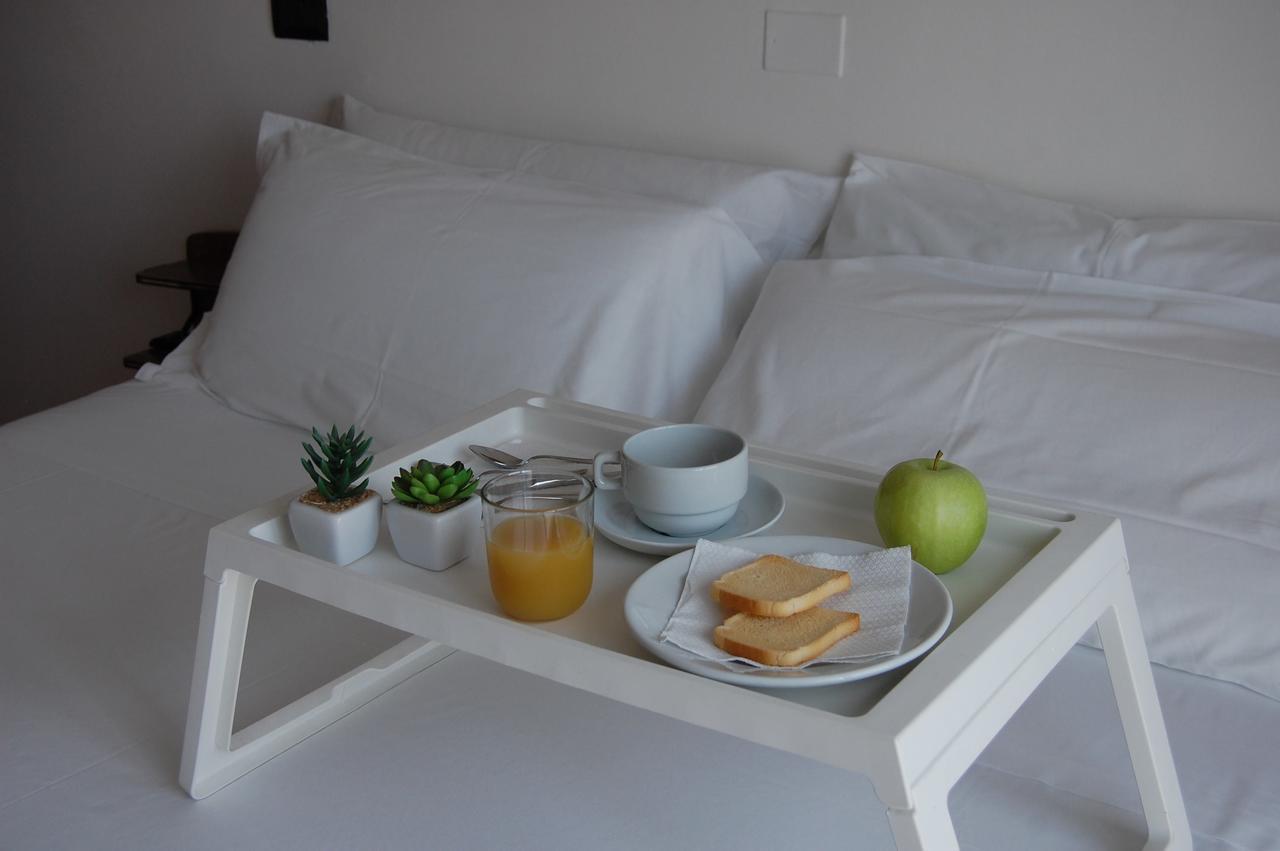 Hotel Flores Riccione Extérieur photo